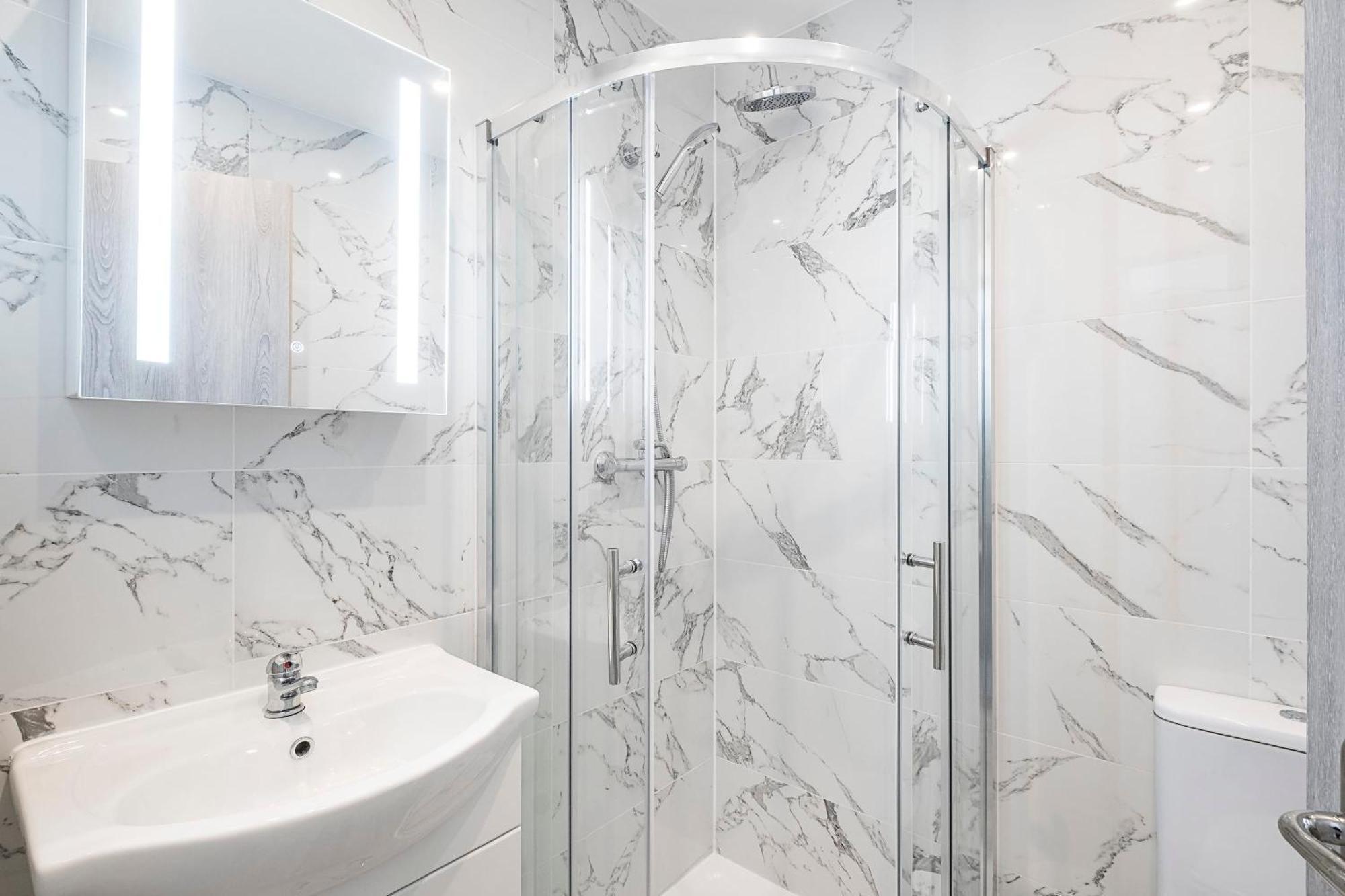 Victorian Beauty With Private Toilet And Shower Near Tube Station Londres Extérieur photo