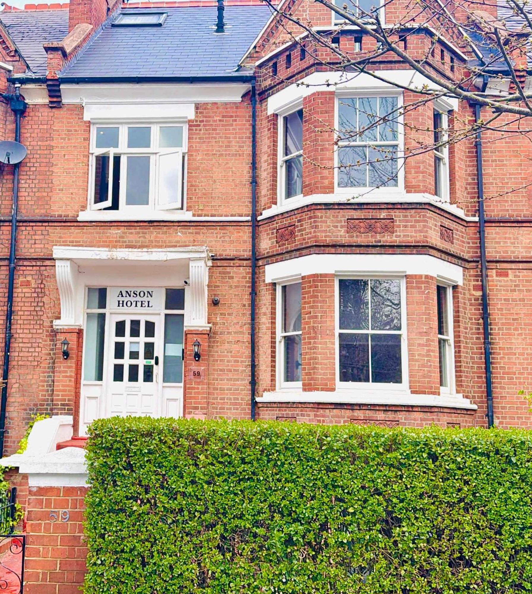 Victorian Beauty With Private Toilet And Shower Near Tube Station Londres Extérieur photo